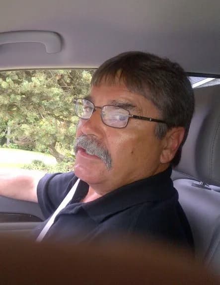 Edward "Ed" Schnitzer