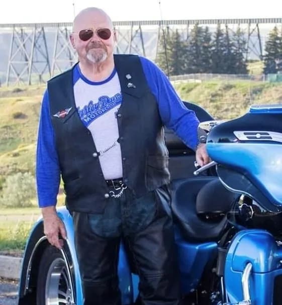 Kenneth "Kenny" Ewashen