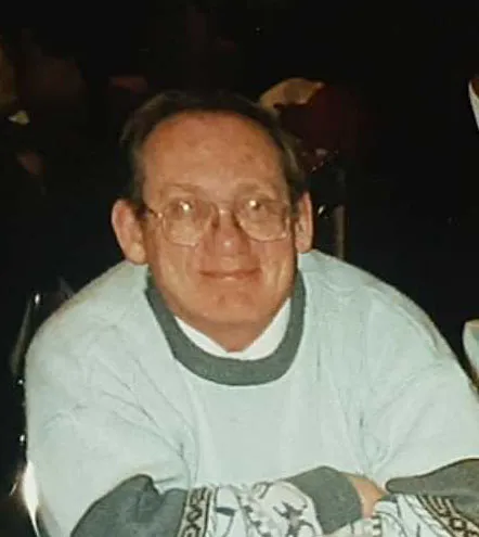 Robert "Ted" Petersen