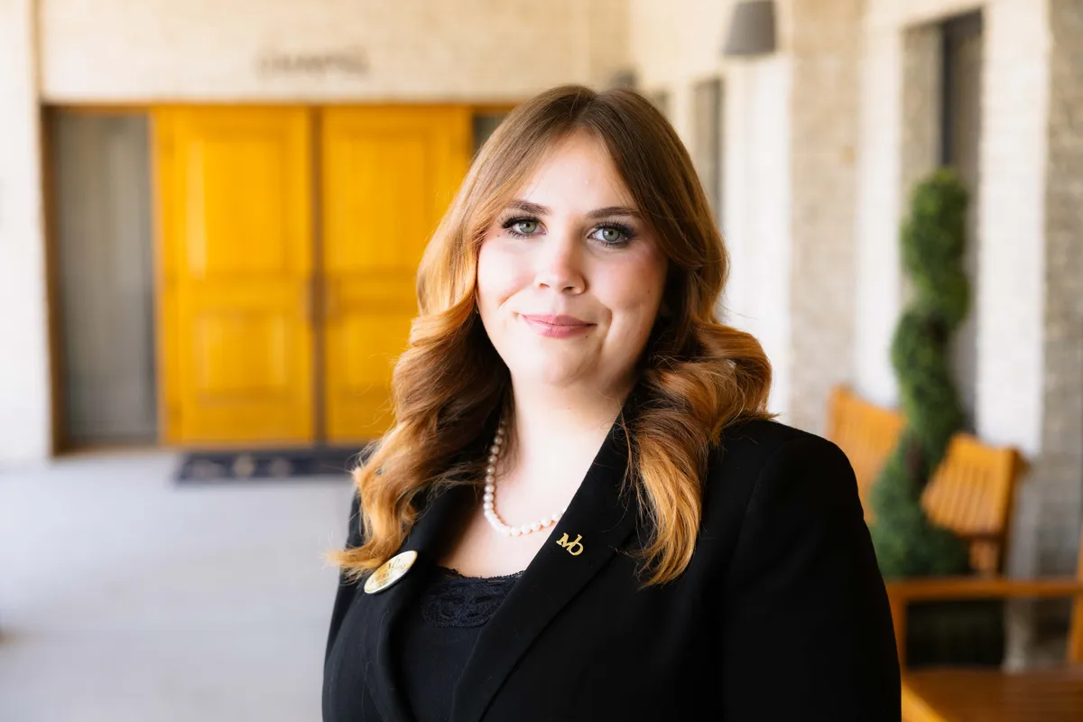 Hospitality in Action: Spotlighting Kat’s Dedication to Care